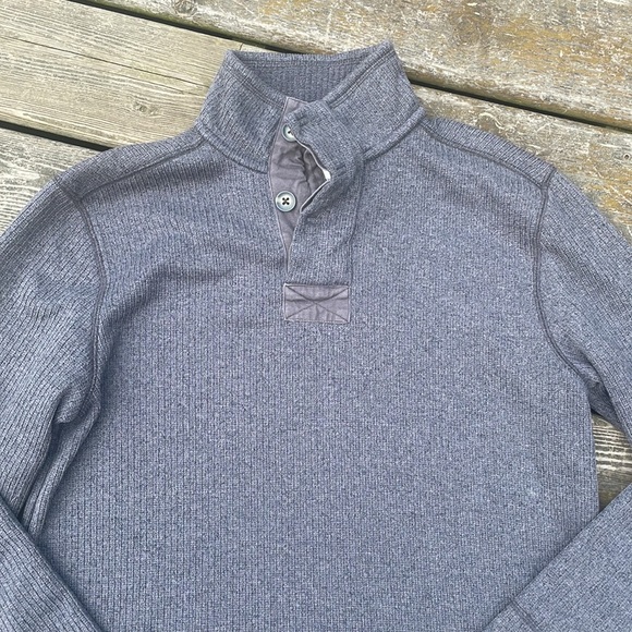 Field & Stream Pullover - Picture 2 of 8